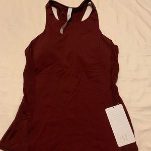 Lululemon NWT Body Con Tank- Size 10 DERO